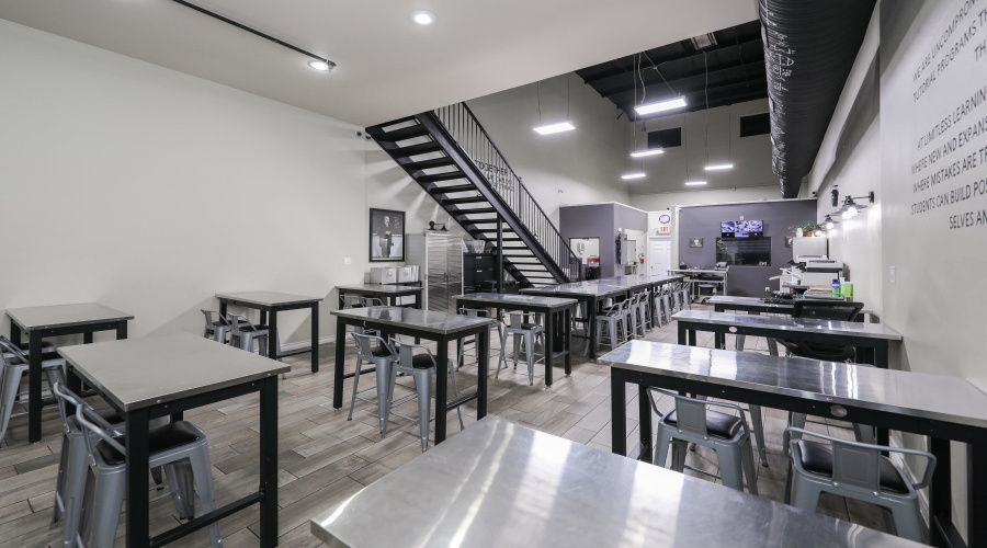 8218 Casa Verde Rd, LAREDO, Texas 78041, 1 Room Rooms,1 BathroomBathrooms,Commercial retail/office,For Sale,8218 Casa Verde Rd,20260411