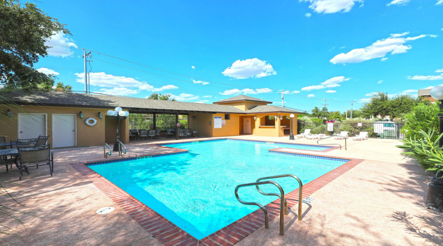 2619 San Isidro Pkwy, LAREDO, Texas 78045, 2 Bedrooms Bedrooms, 3 Rooms Rooms,2 BathroomsBathrooms,Residential,For Rent,2619 San Isidro Pkwy,20260412