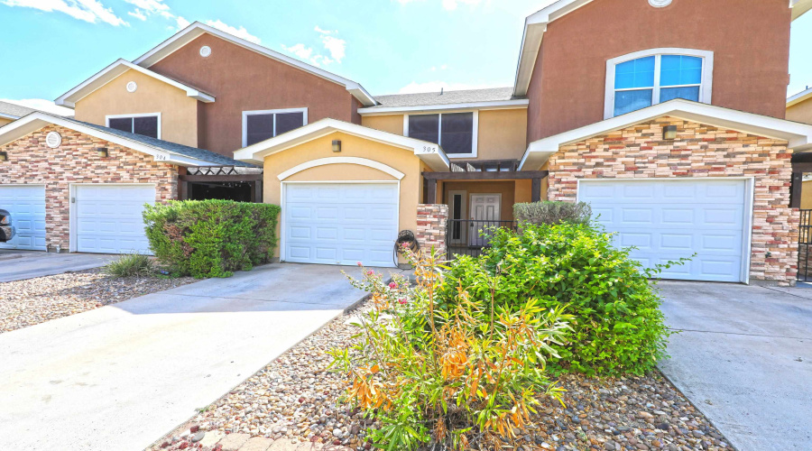 2619 San Isidro Pkwy, LAREDO, Texas 78045, 2 Bedrooms Bedrooms, 3 Rooms Rooms,2 BathroomsBathrooms,Residential,For Rent,2619 San Isidro Pkwy,20260412