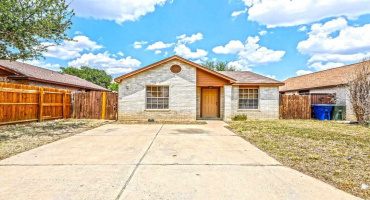 11811 Fawn Dr, Laredo, Texas 78045, 3 Bedrooms Bedrooms, 5 Rooms Rooms,2 BathroomsBathrooms,Residential,For Rent,11811 Fawn Dr,20260413