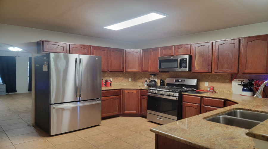 837 George Read Dr, Laredo, Texas 78043, 3 Bedrooms Bedrooms, 5 Rooms Rooms,2 BathroomsBathrooms,Residential,For Sale,837 George Read Dr,20260421