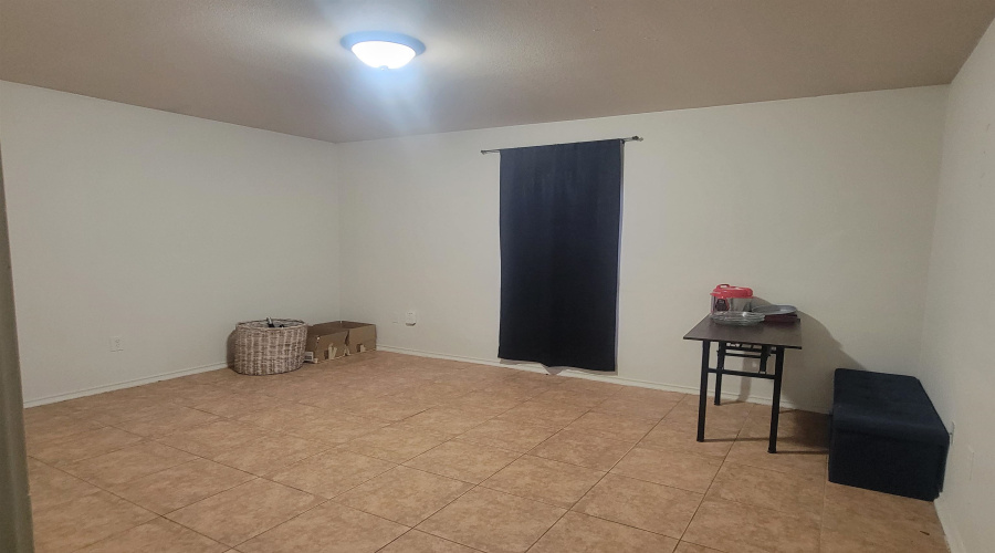 837 George Read Dr, Laredo, Texas 78043, 3 Bedrooms Bedrooms, 5 Rooms Rooms,2 BathroomsBathrooms,Residential,For Sale,837 George Read Dr,20260421