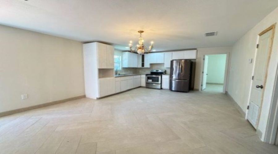 2909 Bismark St, Laredo, Texas 78043, 2 Bedrooms Bedrooms, 4 Rooms Rooms,2 BathroomsBathrooms,Residential,For Rent,2909 Bismark St,20260422