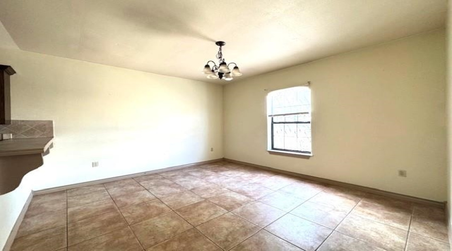 603 Lane St, Laredo, Texas 78040, 2 Bedrooms Bedrooms, 5 Rooms Rooms,2 BathroomsBathrooms,Residential,For Rent,603 Lane St,20260424