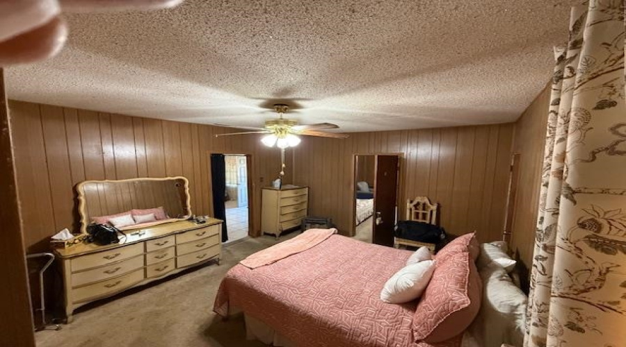 2514 Davis Ave, Laredo, Texas 78040, 3 Bedrooms Bedrooms, 7 Rooms Rooms,1 BathroomBathrooms,Residential,For Sale,2514 Davis Ave,20260425