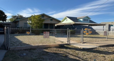 2514 Davis Ave, Laredo, Texas 78040, 3 Bedrooms Bedrooms, 7 Rooms Rooms,1 BathroomBathrooms,Residential,For Sale,2514 Davis Ave,20260425