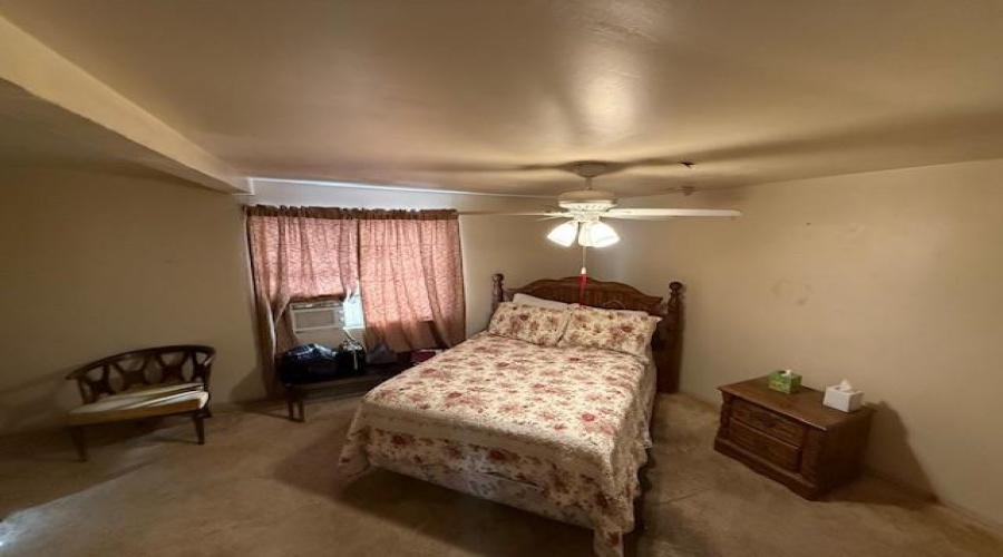 2514 Davis Ave, Laredo, Texas 78040, 3 Bedrooms Bedrooms, 7 Rooms Rooms,1 BathroomBathrooms,Residential,For Sale,2514 Davis Ave,20260425