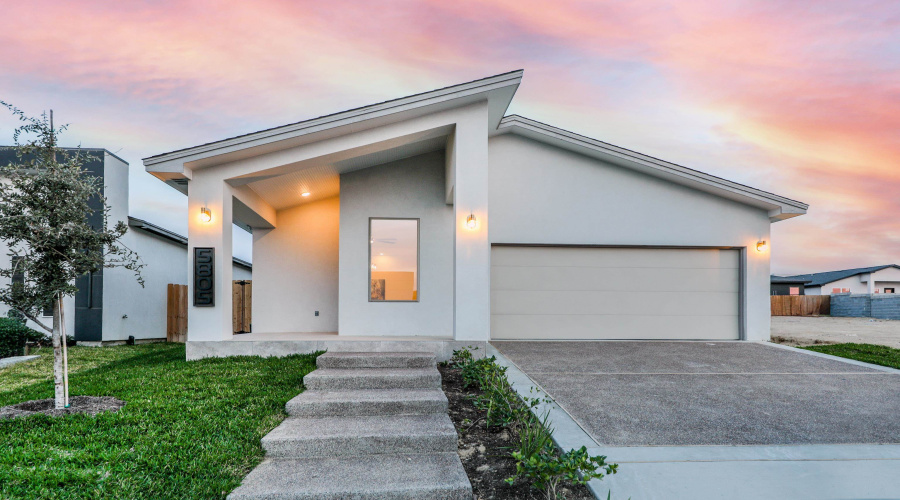 5805 Tavo Dr., LAREDO, Texas 78043, 3 Bedrooms Bedrooms, 5 Rooms Rooms,2 BathroomsBathrooms,Residential,For Sale,5805 Tavo Dr.,20260426