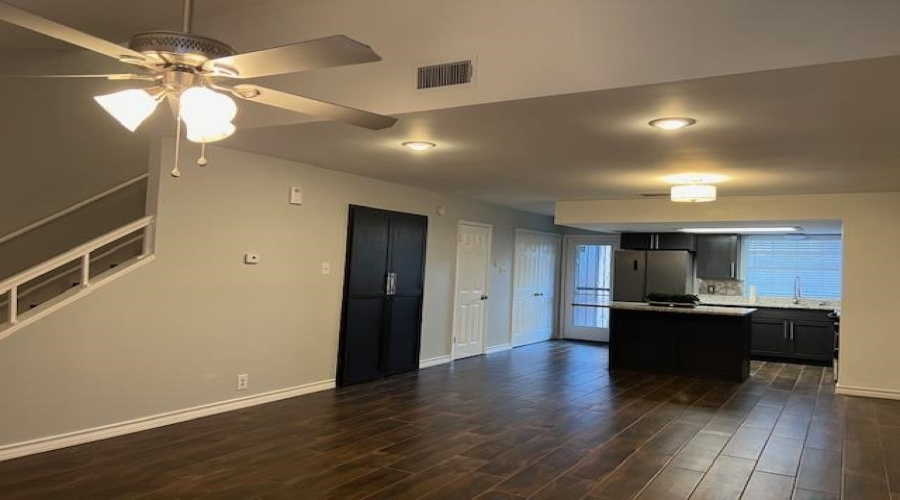 5500 McPherson Rd, LAREDO, Texas 78041, 2 Bedrooms Bedrooms, 3 Rooms Rooms,1 BathroomBathrooms,Residential,For Rent,5500 McPherson Rd,20260428