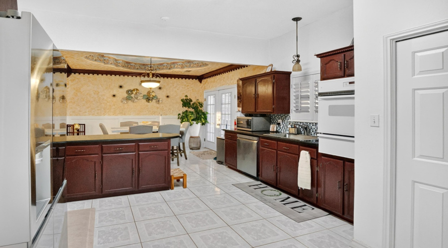 9013 Cliff Dr, Laredo, Texas 78045, 3 Bedrooms Bedrooms, 8 Rooms Rooms,3 BathroomsBathrooms,Residential,For Sale,9013 Cliff Dr,20260430