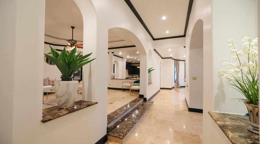 302 Lake Clark Ct, Laredo, Texas 78041, 4 Bedrooms Bedrooms, 9 Rooms Rooms,4 BathroomsBathrooms,Residential,For Rent,302 Lake Clark Ct,20260435