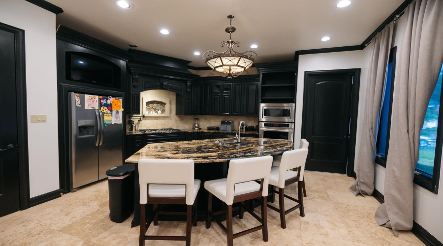 302 Lake Clark Ct, Laredo, Texas 78041, 4 Bedrooms Bedrooms, 9 Rooms Rooms,4 BathroomsBathrooms,Residential,For Rent,302 Lake Clark Ct,20260435