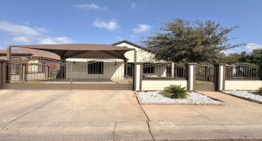 2606 Alegria St, Laredo, Texas 78046, 4 Bedrooms Bedrooms, 6 Rooms Rooms,2 BathroomsBathrooms,Residential,For Sale,2606 Alegria St,20260438