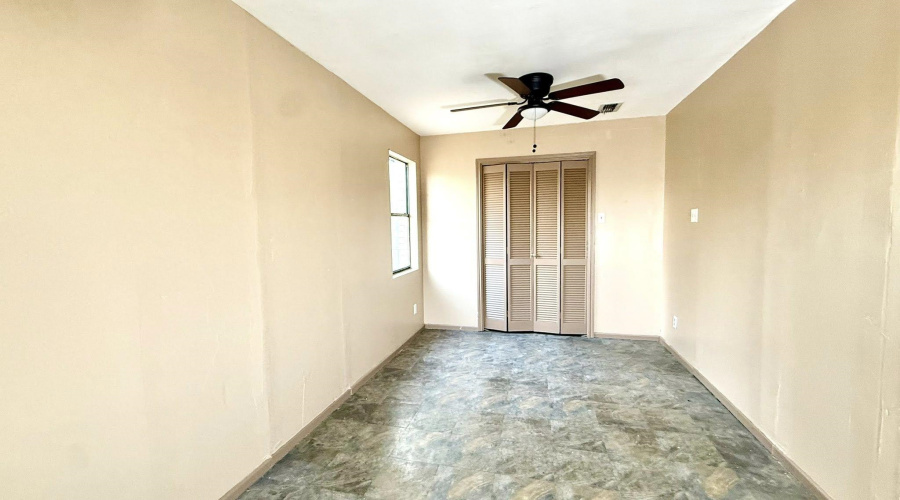 1001 N Lost Creek Lp, Laredo, Texas 78046, 3 Bedrooms Bedrooms, 7 Rooms Rooms,1 BathroomBathrooms,Residential,For Rent,1001 N Lost Creek Lp,20260445