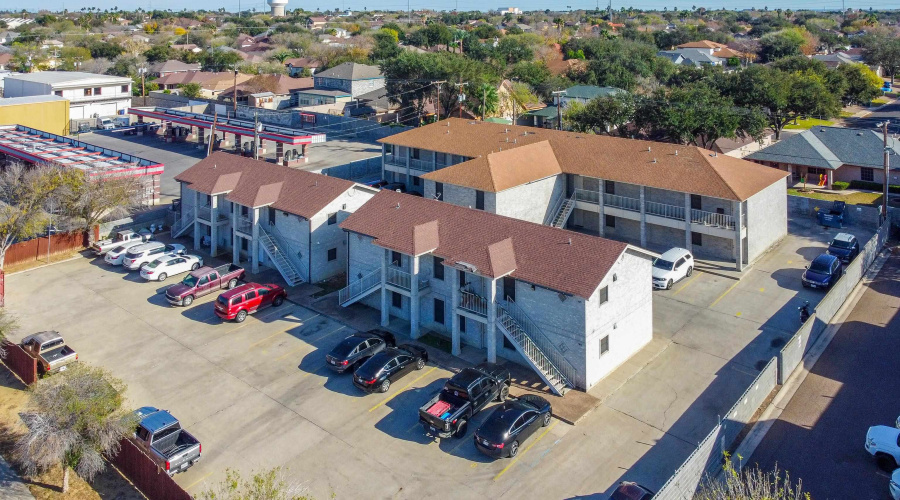 513 Shiloh Dr, LAREDO, Texas 78045, ,Multi-family,For Sale,513 Shiloh Dr,20260455