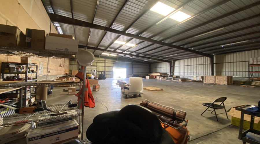 419 Grand Central Blvd, LAREDO, Texas 78045, 1 Bedroom Bedrooms, 21 Rooms Rooms,2 BathroomsBathrooms,Commercial/industrial,For Sale,419 Grand Central Blvd,20260462