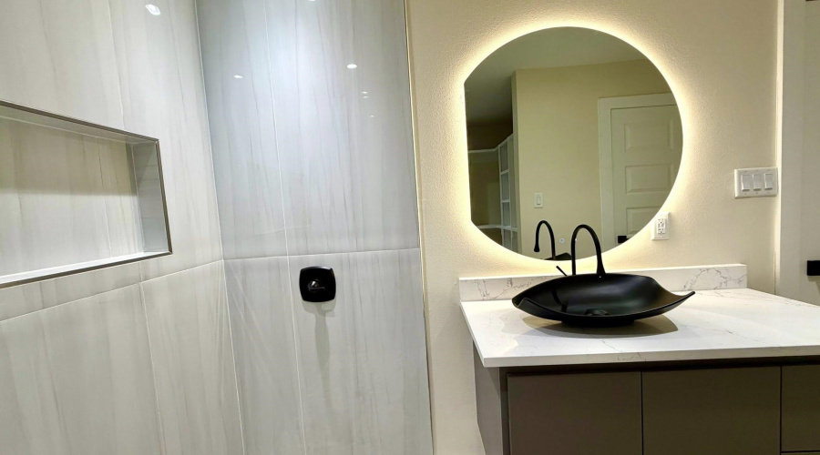 5041 Los Caballos Lp., Laredo, Texas 78046, 3 Bedrooms Bedrooms, 6 Rooms Rooms,2 BathroomsBathrooms,Residential,For Sale,5041 Los Caballos Lp.,20260463