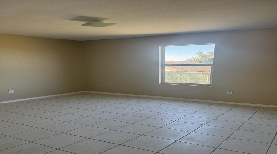 314 Redfish Dr, Laredo, Texas 78043, 3 Bedrooms Bedrooms, 5 Rooms Rooms,2 BathroomsBathrooms,Residential,For Rent,314 Redfish Dr,20260466