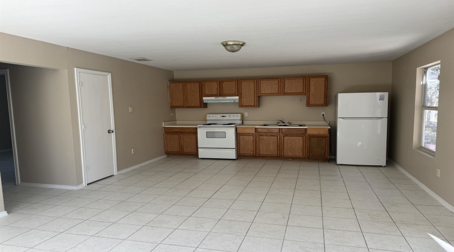 314 Redfish Dr, Laredo, Texas 78043, 3 Bedrooms Bedrooms, 5 Rooms Rooms,2 BathroomsBathrooms,Residential,For Rent,314 Redfish Dr,20260466