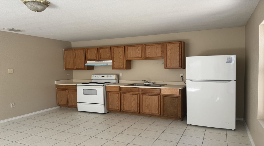 314 Redfish Dr, Laredo, Texas 78043, 3 Bedrooms Bedrooms, 5 Rooms Rooms,2 BathroomsBathrooms,Residential,For Rent,314 Redfish Dr,20260466