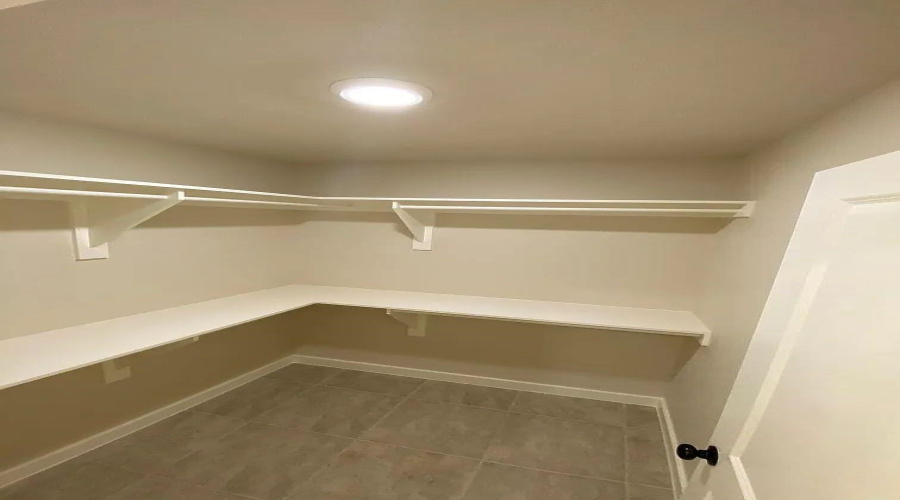 3708 Bella St., Laredo, Texas 78046, 4 Bedrooms Bedrooms, 7 Rooms Rooms,2 BathroomsBathrooms,Residential,For Sale,3708 Bella St.,20260468