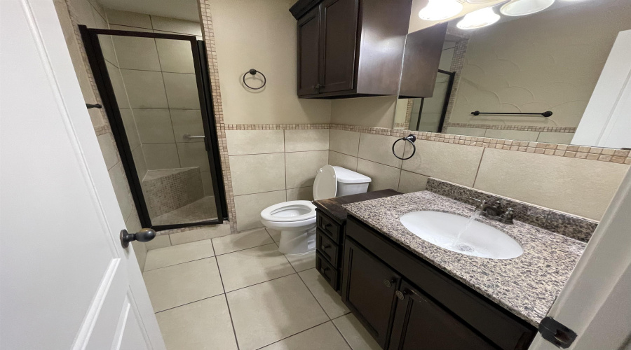 2202 OKane St, LAREDO, Texas 78043, 3 Bedrooms Bedrooms, 6 Rooms Rooms,2 BathroomsBathrooms,Residential,For Rent,2202 OKane St,20260470