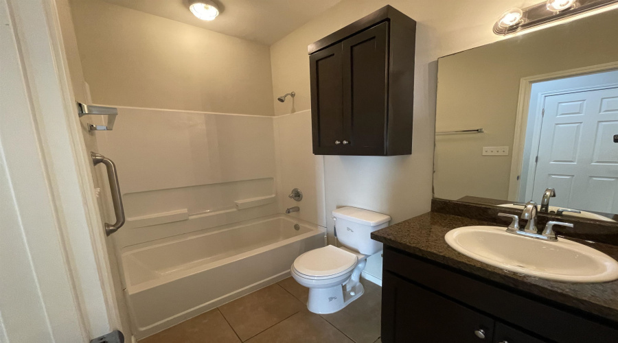 5402 Marcella Ave, LAREDO, Texas 78041, 1 Bedroom Bedrooms, 4 Rooms Rooms,1 BathroomBathrooms,Residential,For Rent,5402 Marcella Ave,20260472