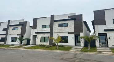 8218 Casa Verde Rd, LAREDO, Texas 78045, 3 Bedrooms Bedrooms, 6 Rooms Rooms,2 BathroomsBathrooms,Residential,For Rent,8218 Casa Verde Rd,20260474