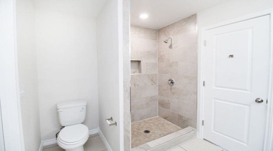 3712 Jaime Martin, Laredo, Texas 78046, 4 Bedrooms Bedrooms, 8 Rooms Rooms,2 BathroomsBathrooms,Residential,For Sale,3712 Jaime Martin,20252738