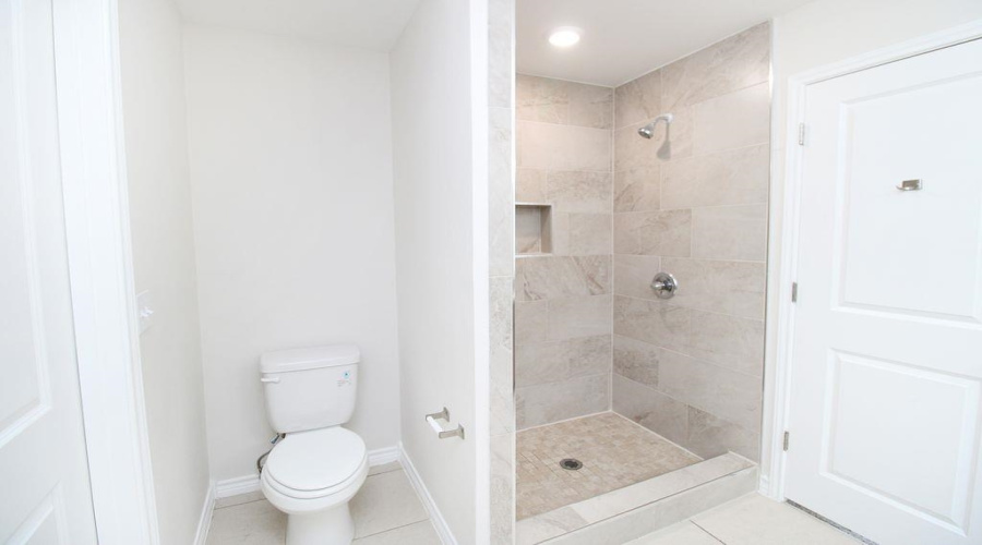 3712 Jaime Martin, Laredo, Texas 78046, 4 Bedrooms Bedrooms, 8 Rooms Rooms,2 BathroomsBathrooms,Residential,For Sale,3712 Jaime Martin,20252738