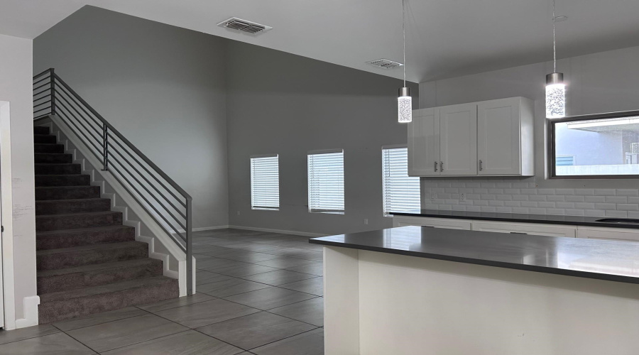 10902 International Blvd, Laredo, Texas 78045, 3 Bedrooms Bedrooms, 3 Rooms Rooms,2 BathroomsBathrooms,Residential,For Rent,10902 International Blvd,20260476