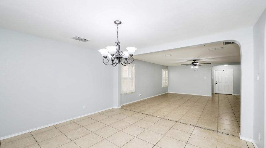 1901 Port Isabel Dr, LAREDO, Texas 78045, 3 Bedrooms Bedrooms, 7 Rooms Rooms,2 BathroomsBathrooms,Residential,For Sale,1901 Port Isabel Dr,20260478