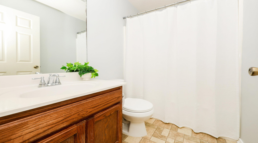 1901 Port Isabel Dr, LAREDO, Texas 78045, 3 Bedrooms Bedrooms, 7 Rooms Rooms,2 BathroomsBathrooms,Residential,For Sale,1901 Port Isabel Dr,20260478