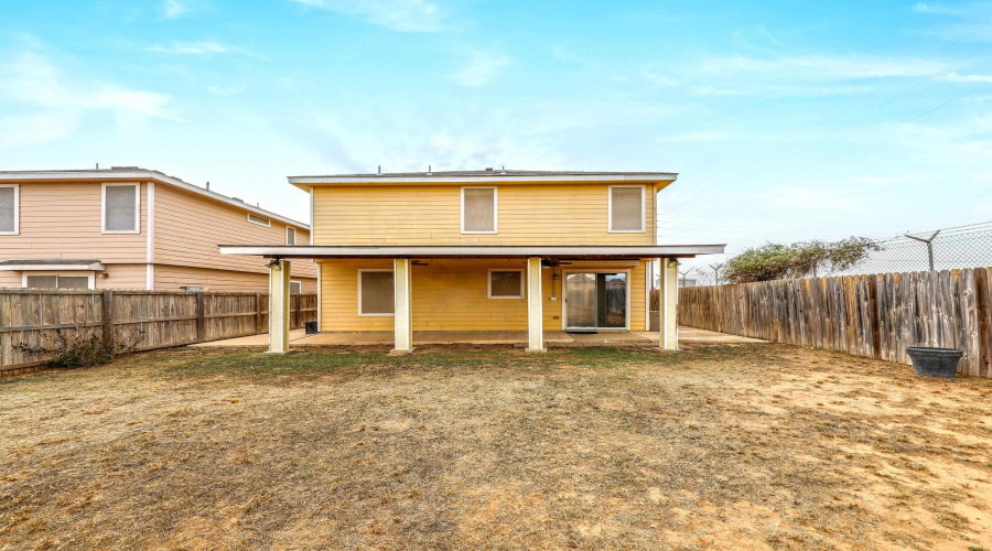 1901 Port Isabel Dr, LAREDO, Texas 78045, 3 Bedrooms Bedrooms, 7 Rooms Rooms,2 BathroomsBathrooms,Residential,For Sale,1901 Port Isabel Dr,20260478