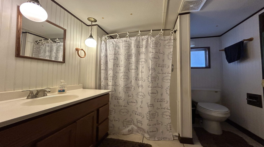 149 Palm Place, Zapata, Texas 78076, 3 Bedrooms Bedrooms, 5 Rooms Rooms,1 BathroomBathrooms,Residential,For Sale,149 Palm Place,20260479