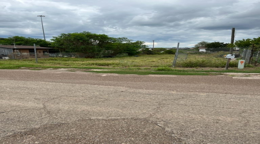 403 Arkansas Ave, Laredo, Texas 78043, ,Land,For Sale,403 Arkansas Ave,20243607
