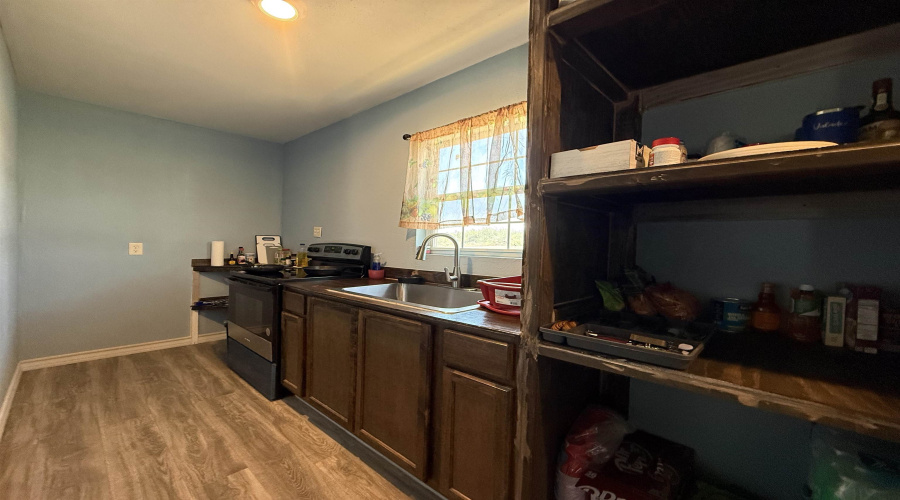 301 Water St, Zapata, Texas 78076, 1 Bedroom Bedrooms, 2 Rooms Rooms,1 BathroomBathrooms,Residential,For Sale,301 Water St,20260485