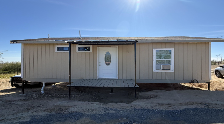 301 Water St, Zapata, Texas 78076, 1 Bedroom Bedrooms, 2 Rooms Rooms,1 BathroomBathrooms,Residential,For Sale,301 Water St,20260485
