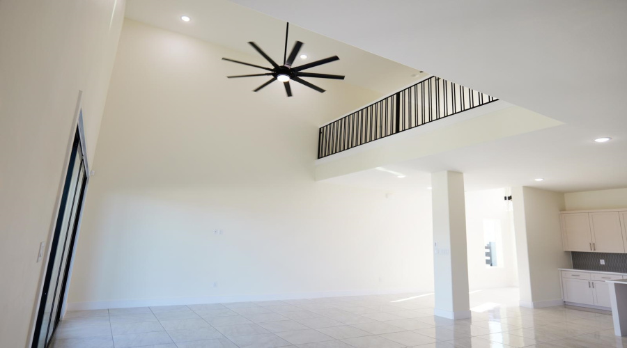 3812 Sun Valley Dr., Laredo, Texas 78045, 3 Bedrooms Bedrooms, 6 Rooms Rooms,2 BathroomsBathrooms,Residential,For Sale,3812 Sun Valley Dr.,20260488