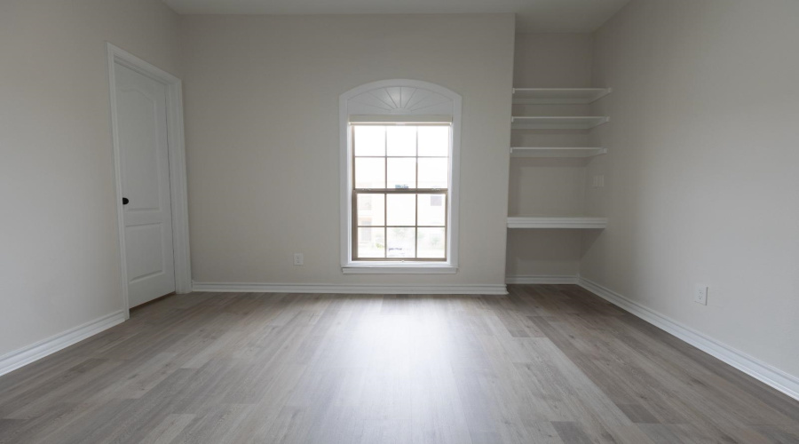 9903 Crystal Ct, Laredo, Texas 78045, 2 Bedrooms Bedrooms, 4 Rooms Rooms,2 BathroomsBathrooms,Residential,For Sale,9903 Crystal Ct,20260489