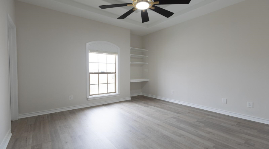 9903 Crystal Ct, Laredo, Texas 78045, 2 Bedrooms Bedrooms, 4 Rooms Rooms,2 BathroomsBathrooms,Residential,For Sale,9903 Crystal Ct,20260489