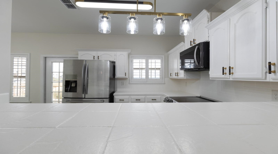 9903 Crystal Ct, Laredo, Texas 78045, 2 Bedrooms Bedrooms, 4 Rooms Rooms,2 BathroomsBathrooms,Residential,For Sale,9903 Crystal Ct,20260489