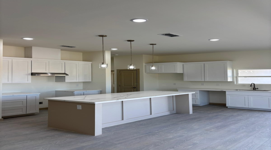 1708 Belgian Blue Lp., Laredo, Texas 78046, 4 Bedrooms Bedrooms, 6 Rooms Rooms,2 BathroomsBathrooms,Residential,For Sale,1708 Belgian Blue Lp.,20260490