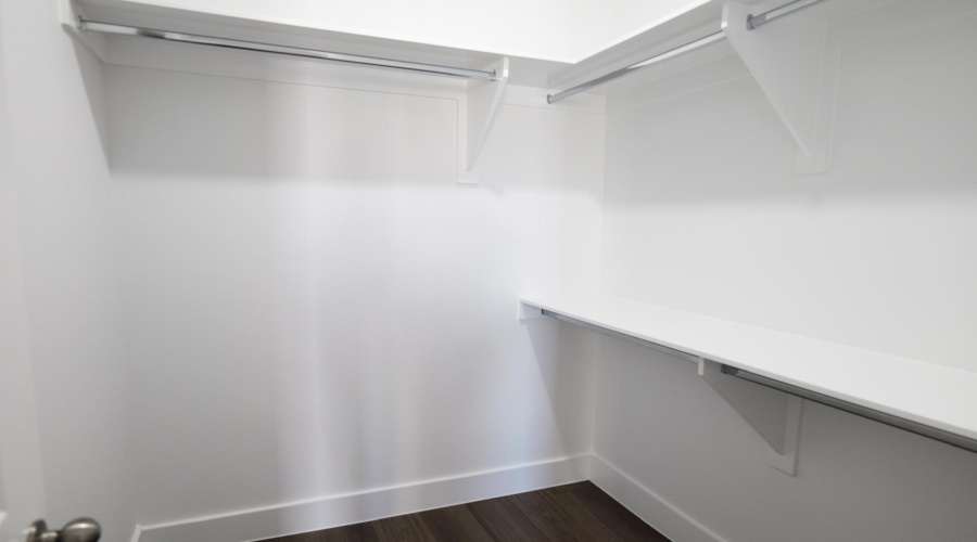 4013 Sun Valley Dr., Laredo, Texas 78045, 3 Bedrooms Bedrooms, 6 Rooms Rooms,2 BathroomsBathrooms,Residential,For Sale,4013 Sun Valley Dr.,20260491