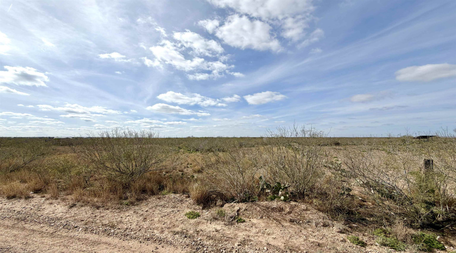 LOT 1 Colorado Acs Sur, Laredo, Texas 78041, ,Land,For Sale,LOT 1 Colorado Acs Sur,20260501