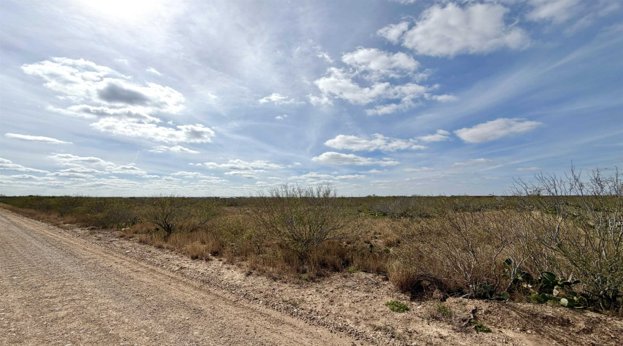 LOT 1 Colorado Acs Sur, Laredo, Texas 78041, ,Land,For Sale,LOT 1 Colorado Acs Sur,20260501