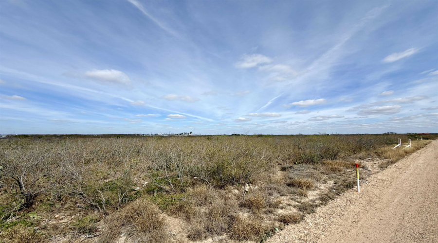 LOT 1 Colorado Acs Sur, Laredo, Texas 78041, ,Land,For Sale,LOT 1 Colorado Acs Sur,20260501