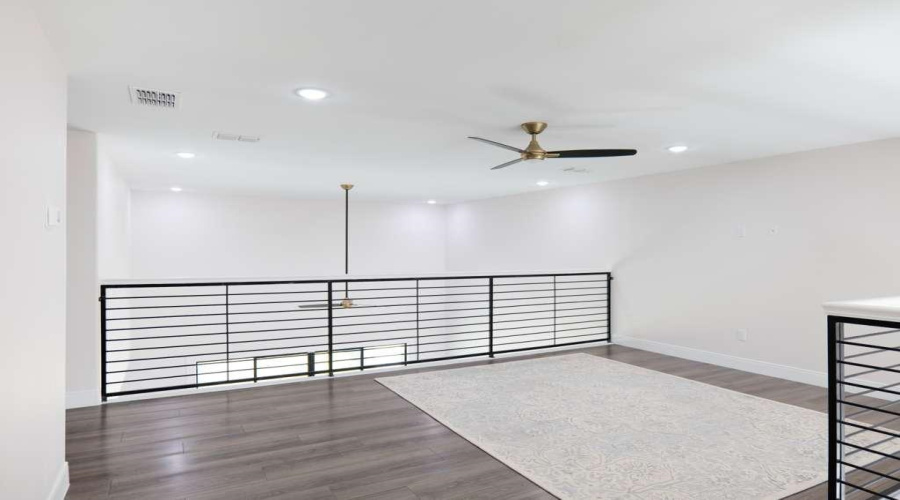 3926 Sun Valley Dr., Laredo, Texas 78045, 3 Bedrooms Bedrooms, 6 Rooms Rooms,2 BathroomsBathrooms,Residential,For Sale,3926 Sun Valley Dr.,20260493