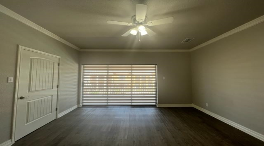 1609 Saldana Ave, LAREDO, Texas 78041, 3 Bedrooms Bedrooms, 5 Rooms Rooms,2 BathroomsBathrooms,Residential,For Rent,1609 Saldana Ave,20260499