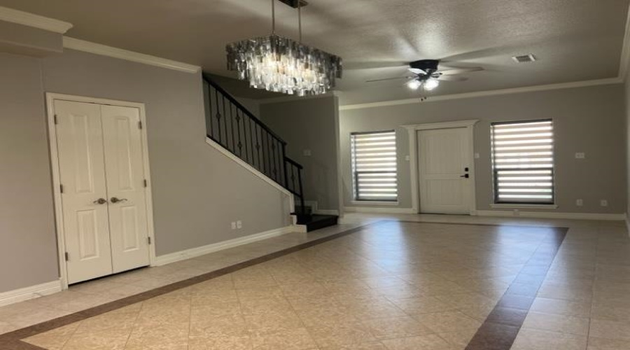 1609 Saldana Ave, LAREDO, Texas 78041, 3 Bedrooms Bedrooms, 5 Rooms Rooms,2 BathroomsBathrooms,Residential,For Rent,1609 Saldana Ave,20260499